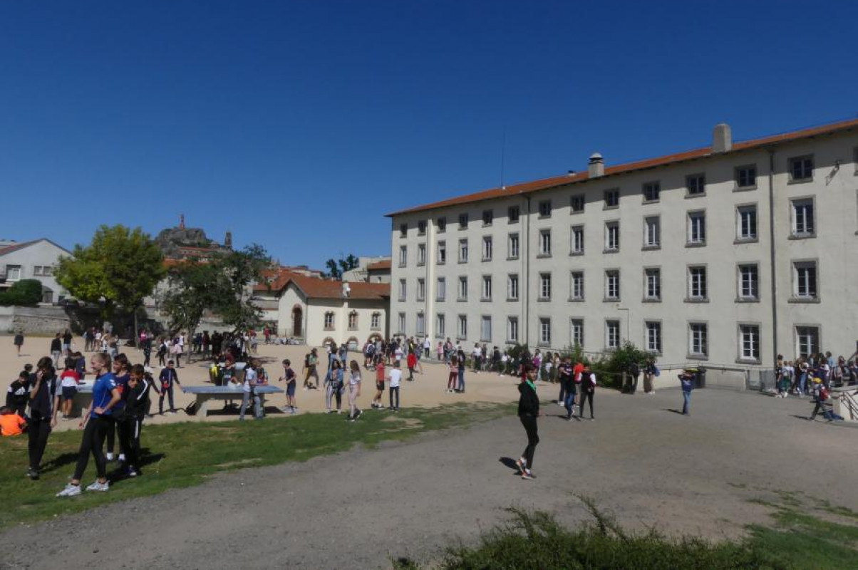 college saint louis 2