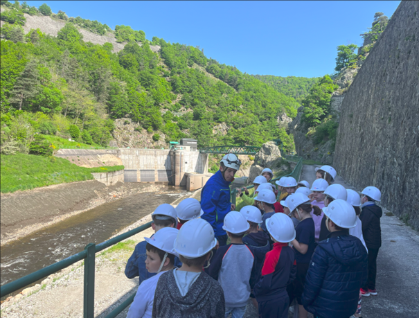 Visite du barrage de Poutès