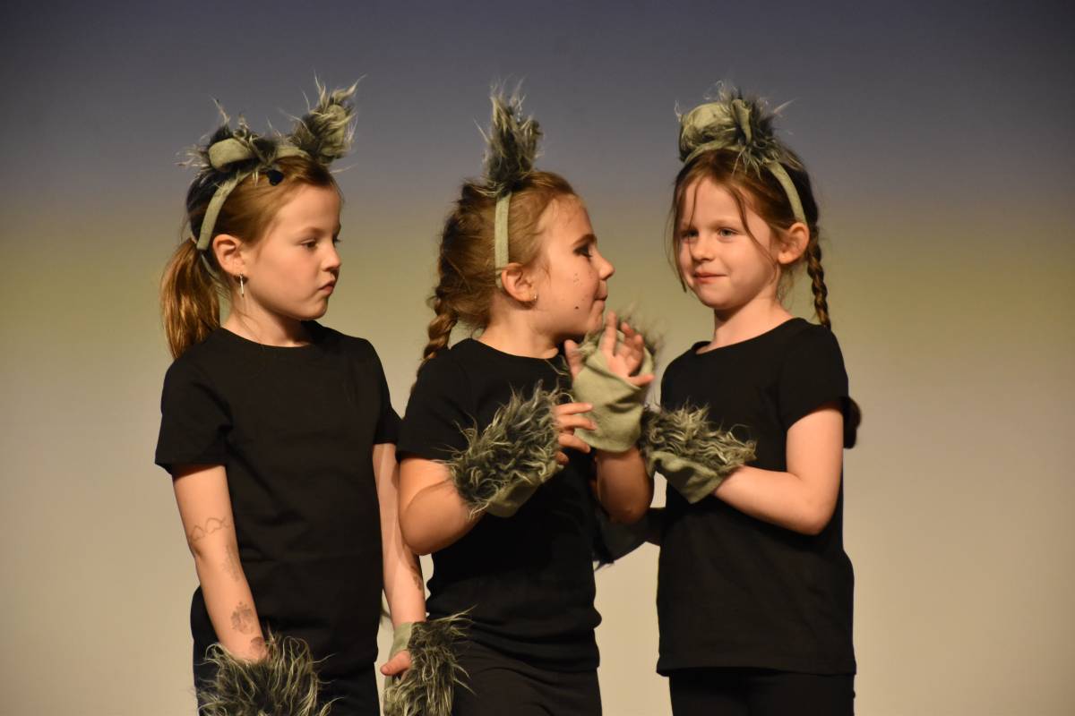 spectacle maternelle 2025