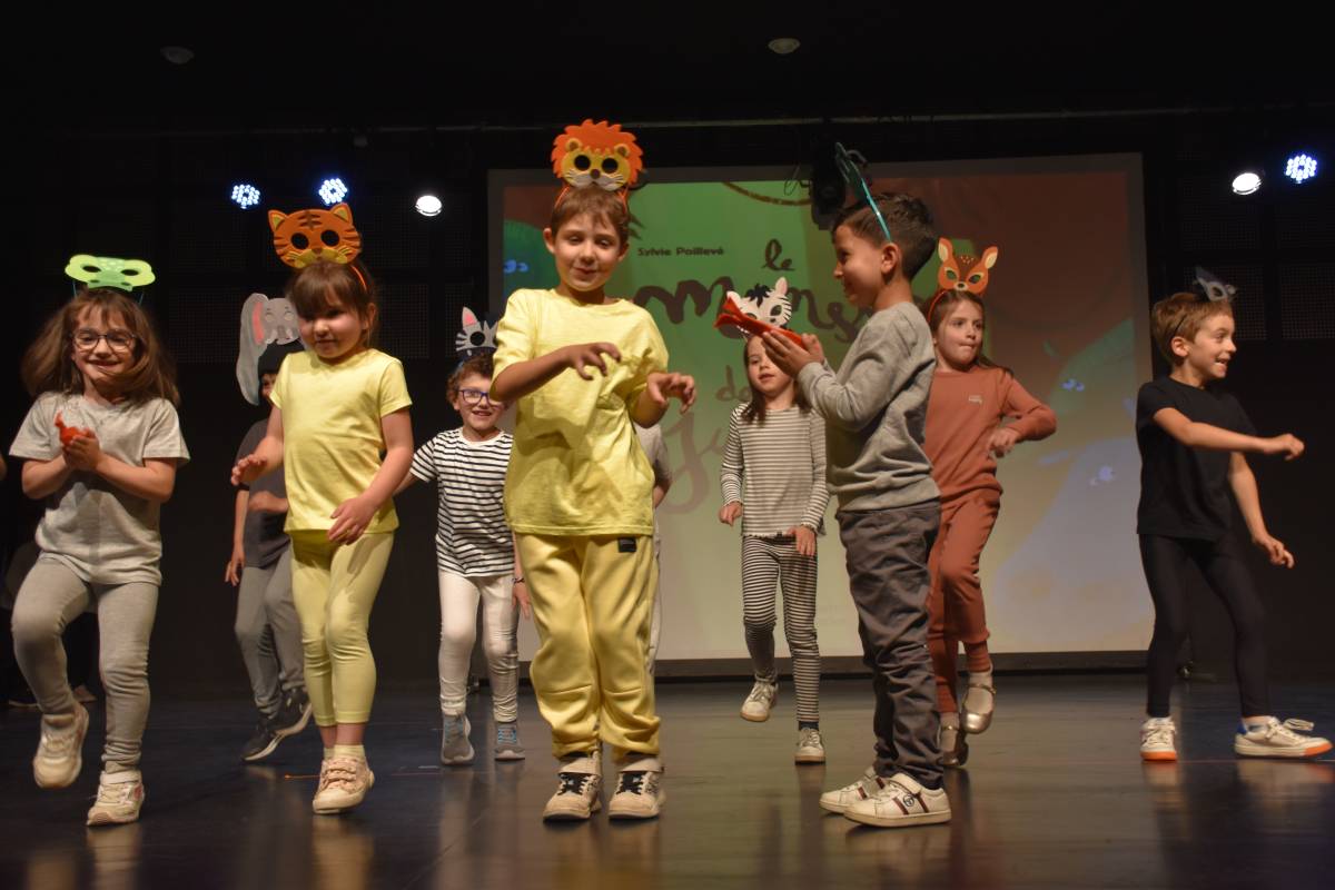 spectacle maternelle 2025